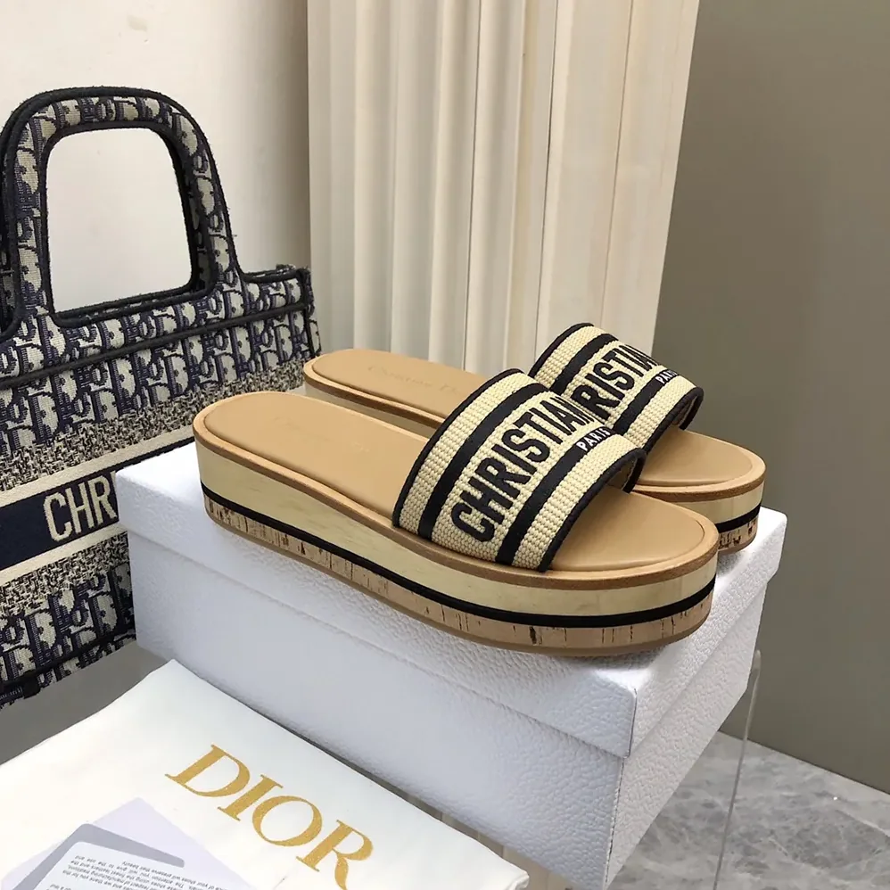 Dior Dway Platform Slide Natural Raffia and Black Embroidered Cotton for Women