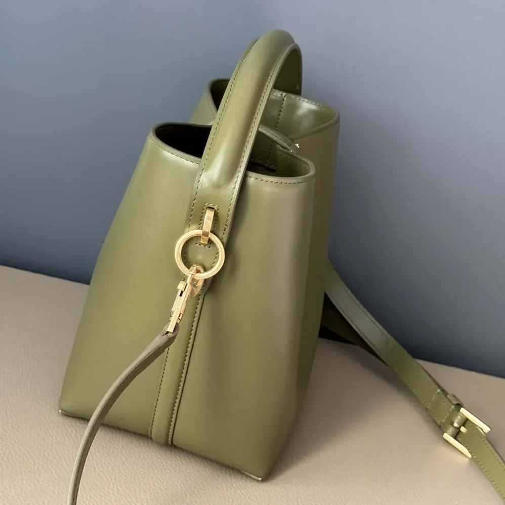 Saint Laurent YSL Le 37 Small in Shiny Leather for Women in Dark Green Saint Laurent YSL Le 37 Small in Shiny Leather for Women in Dark Green