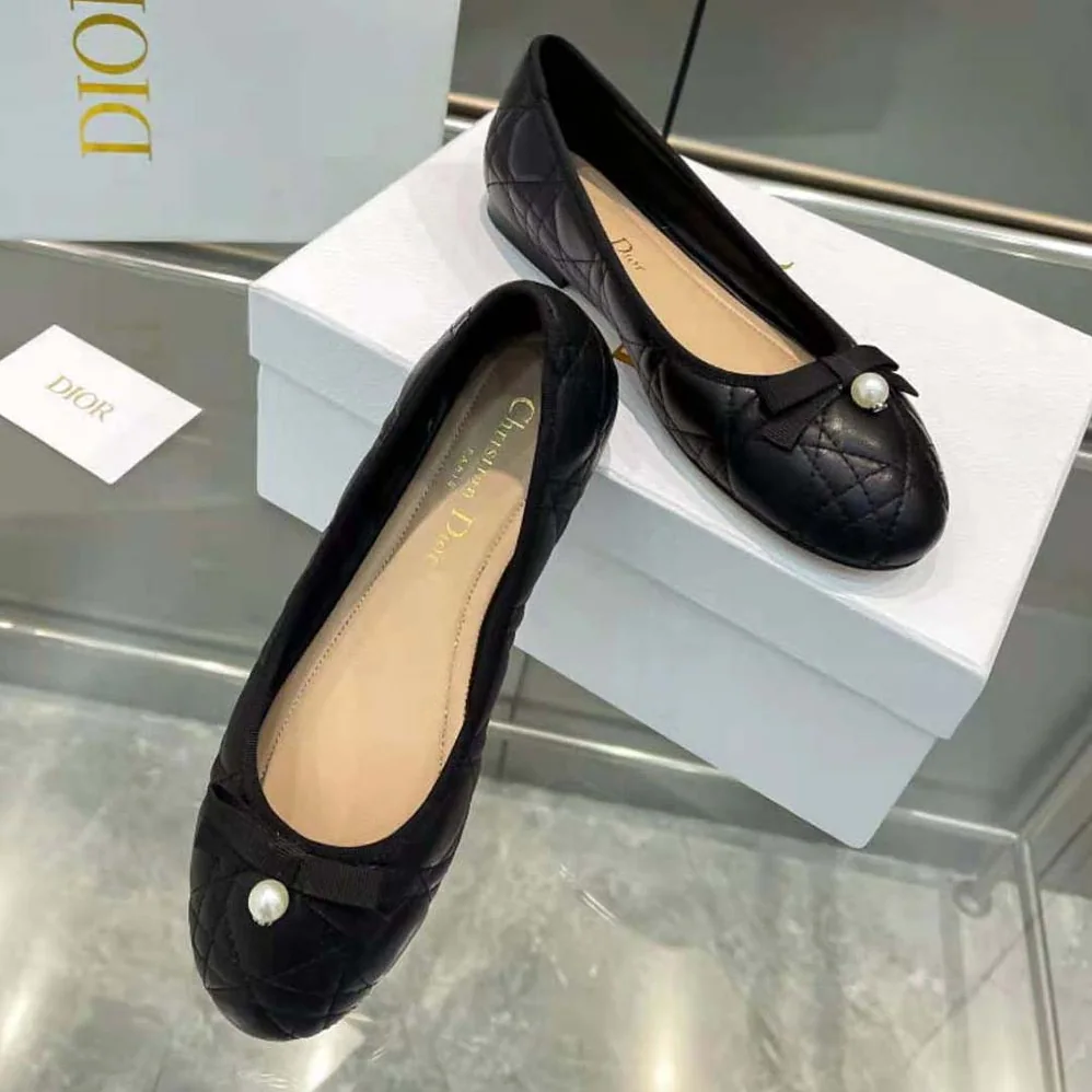Dior Ballet Flat Quilted Cannage Calfskin for Women in Black Dior Ballet Flat Quilted Cannage Calfskin for Women in Black