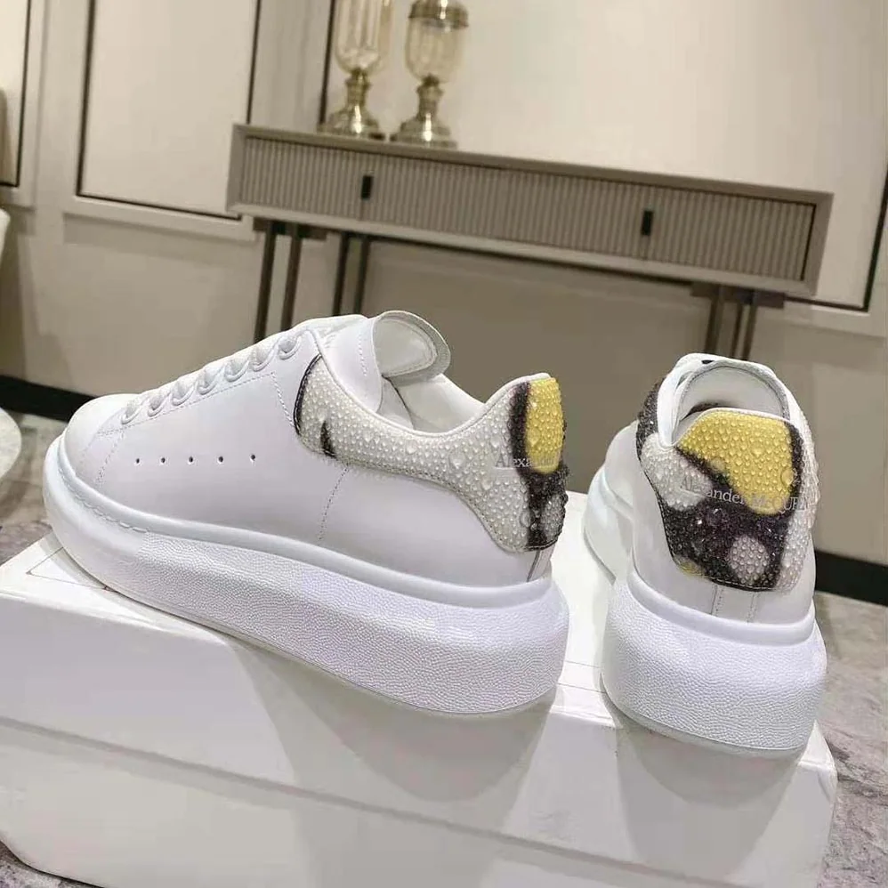 Alexander Mcqueen Oversized Sneaker in White for Women in Yellow/Black Alexander Mcqueen Oversized Sneaker in White for Women in Yellow/Black