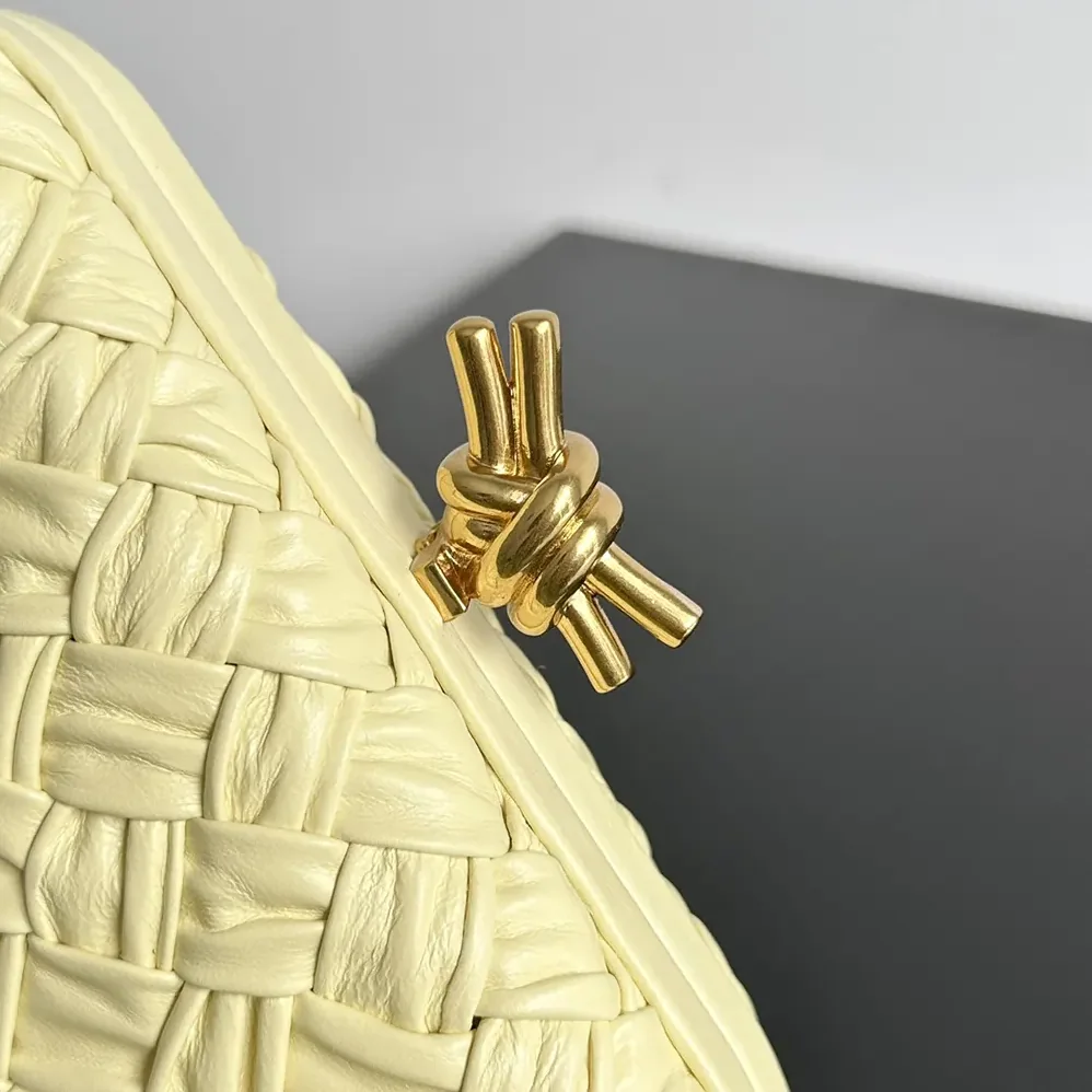 Bottega Veneta Knot Minaudière Clutch in Calfskin Leather for Women in Yellow Bottega Veneta Knot Minaudière Clutch in Calfskin Leather for Women in Yellow
