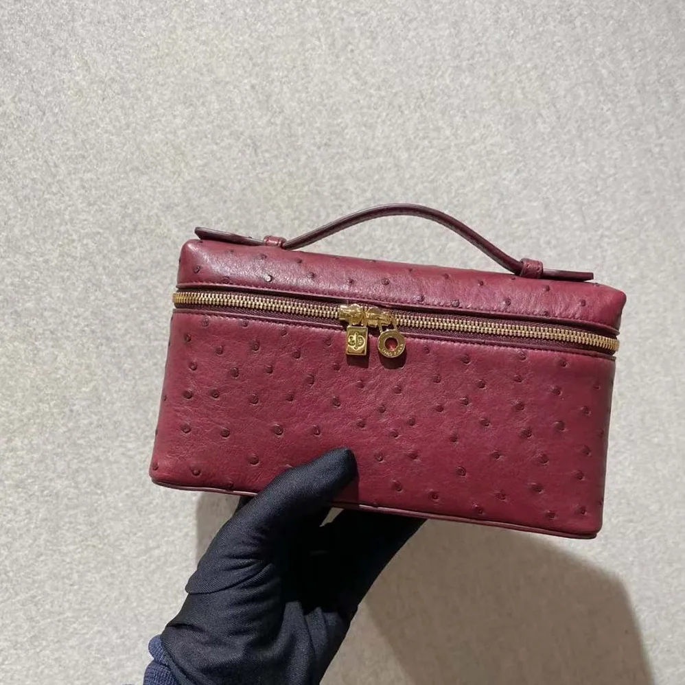 Loro Piana Extra Pocket Pouch L19 in Ostrich Leather for Women in Maroon Loro Piana Extra Pocket Pouch L19 in Ostrich Leather for Women in Maroon