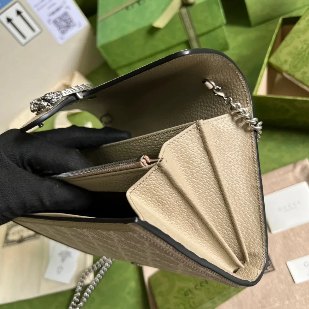 Gucci Dionysus Mini Shoulder Bag / Beige/ Blue GG Supreme Canvas Palladium Hardware Gucci Dionysus Mini Shoulder Bag / Beige/ Blue GG Supreme Canvas Palladium Hardware