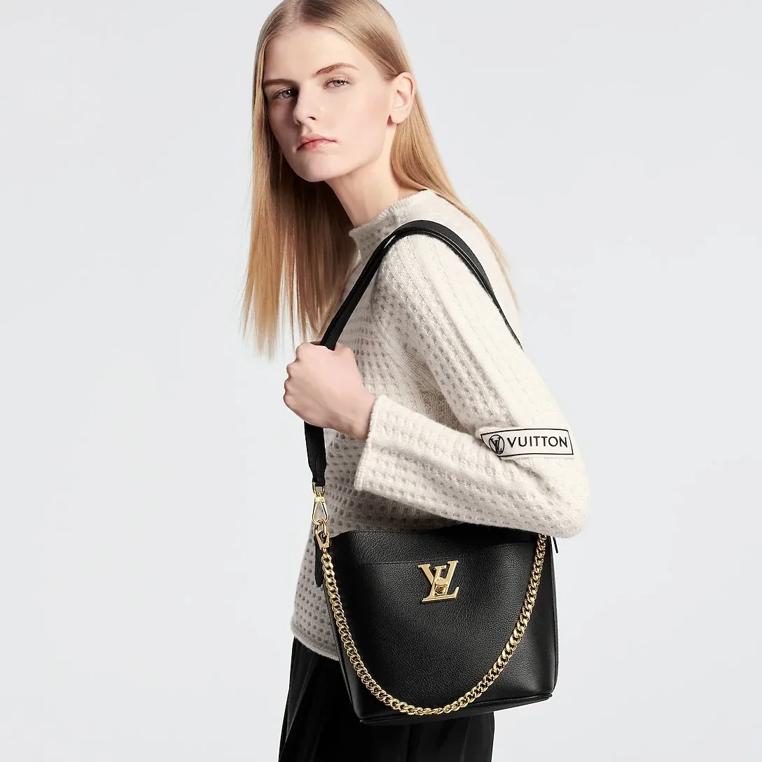 Louis Vuitton Lock And Walk Bag Black - / 8 Inches Louis Vuitton Lock And Walk Bag Black - / 8 Inches