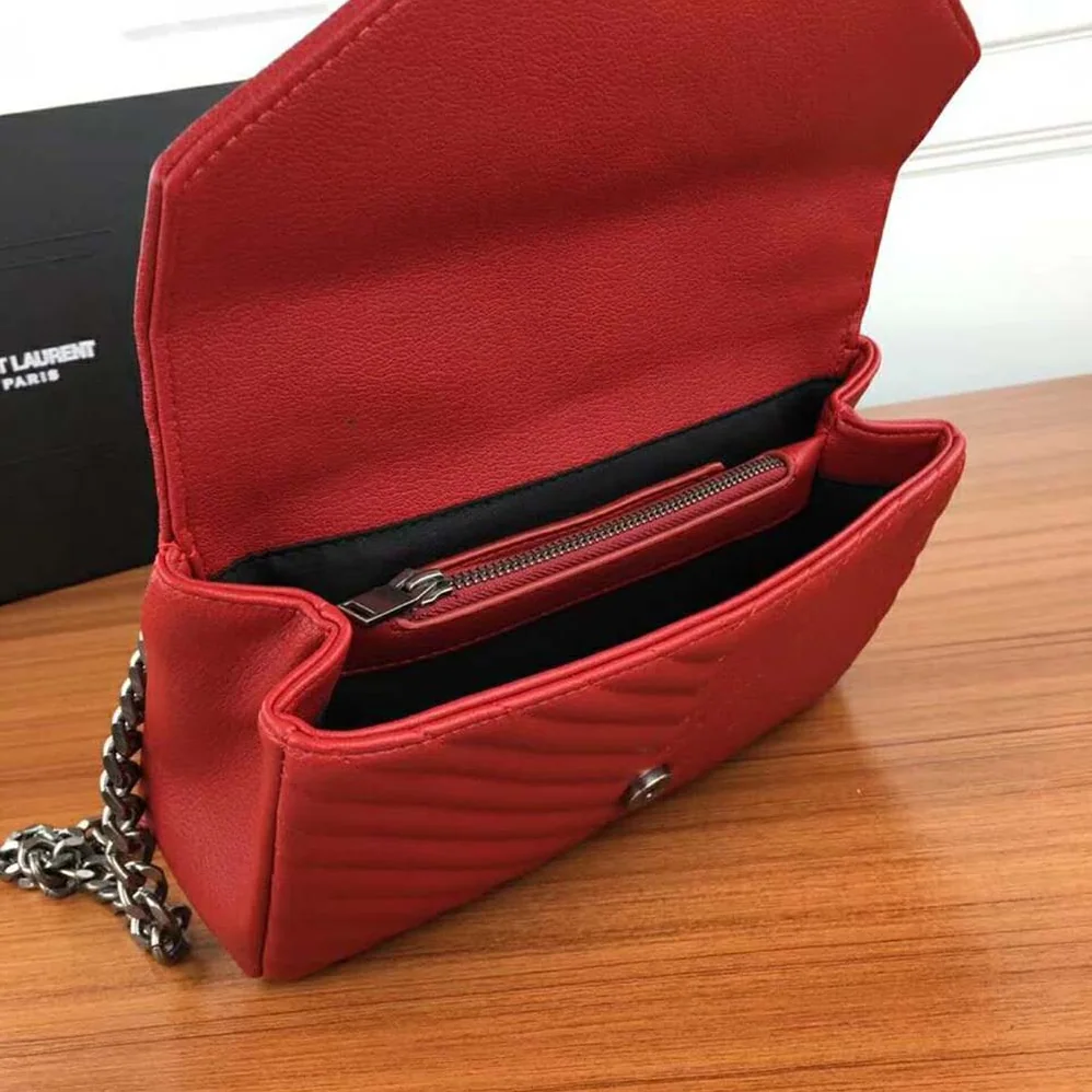 Saint Laurent YSL College Medium In Matelasse Leather for Women in Red Saint Laurent YSL College Medium In Matelasse Leather for Women in Red