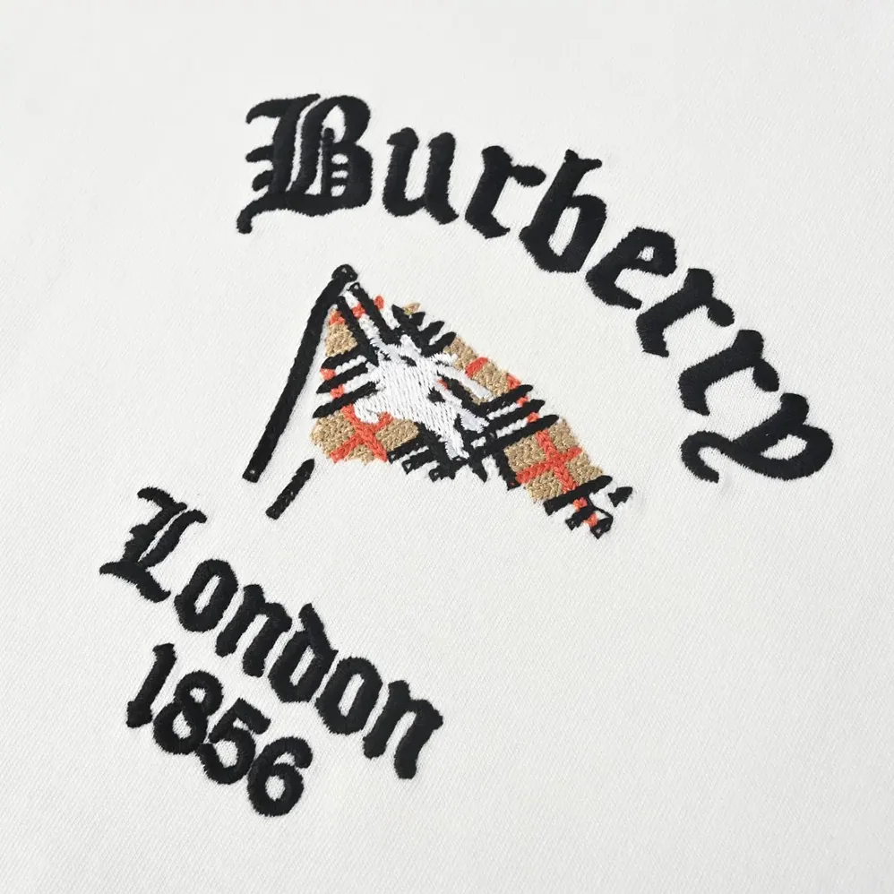 Burberry Check Flag Cotton T-shirt for Men in White Burberry Check Flag Cotton T-shirt for Men in White