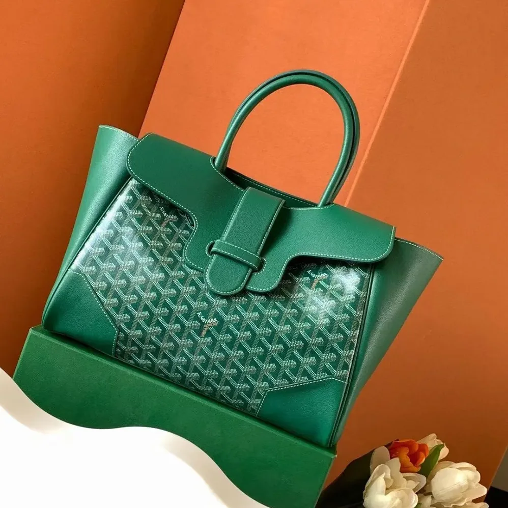 Goyard Saïgon Tote Bag for Women in Green Goyard Saïgon Tote Bag for Women in Green