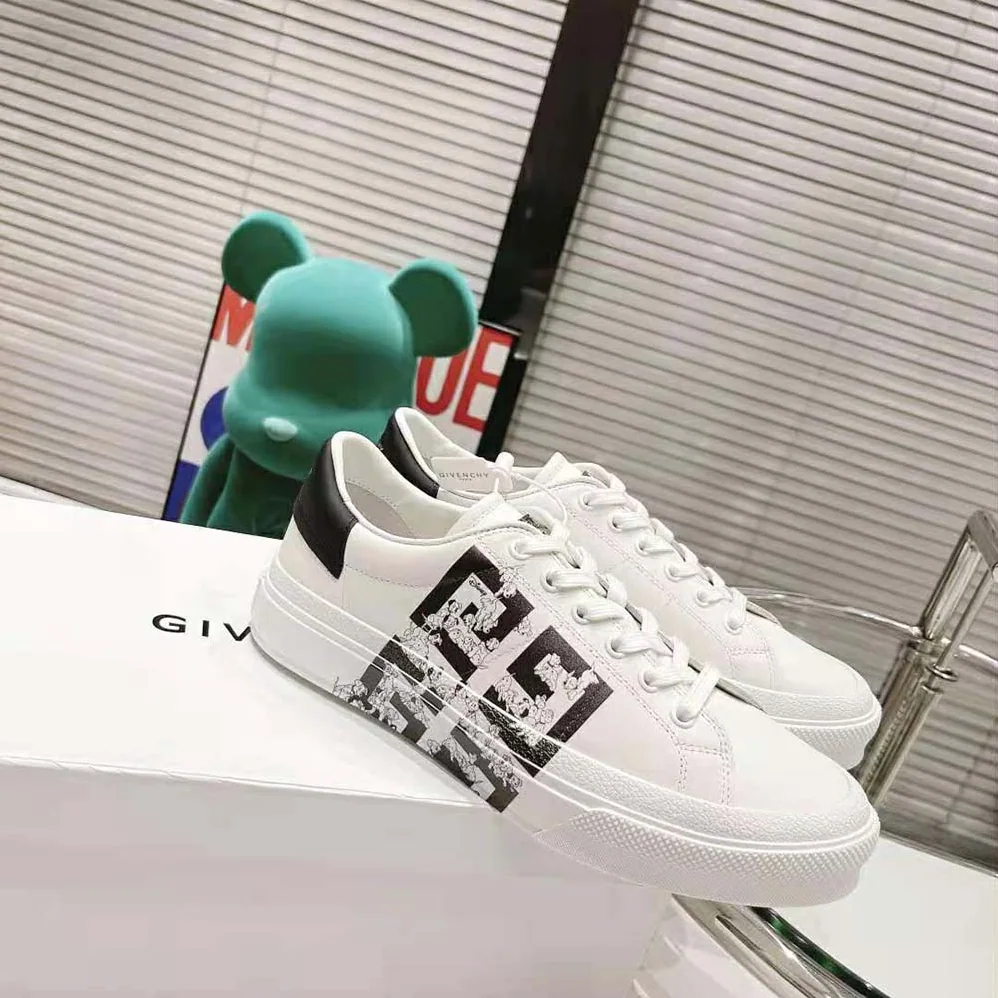 Givenchy 101 Dalmatians City Sport Sneakers in Leather for Men