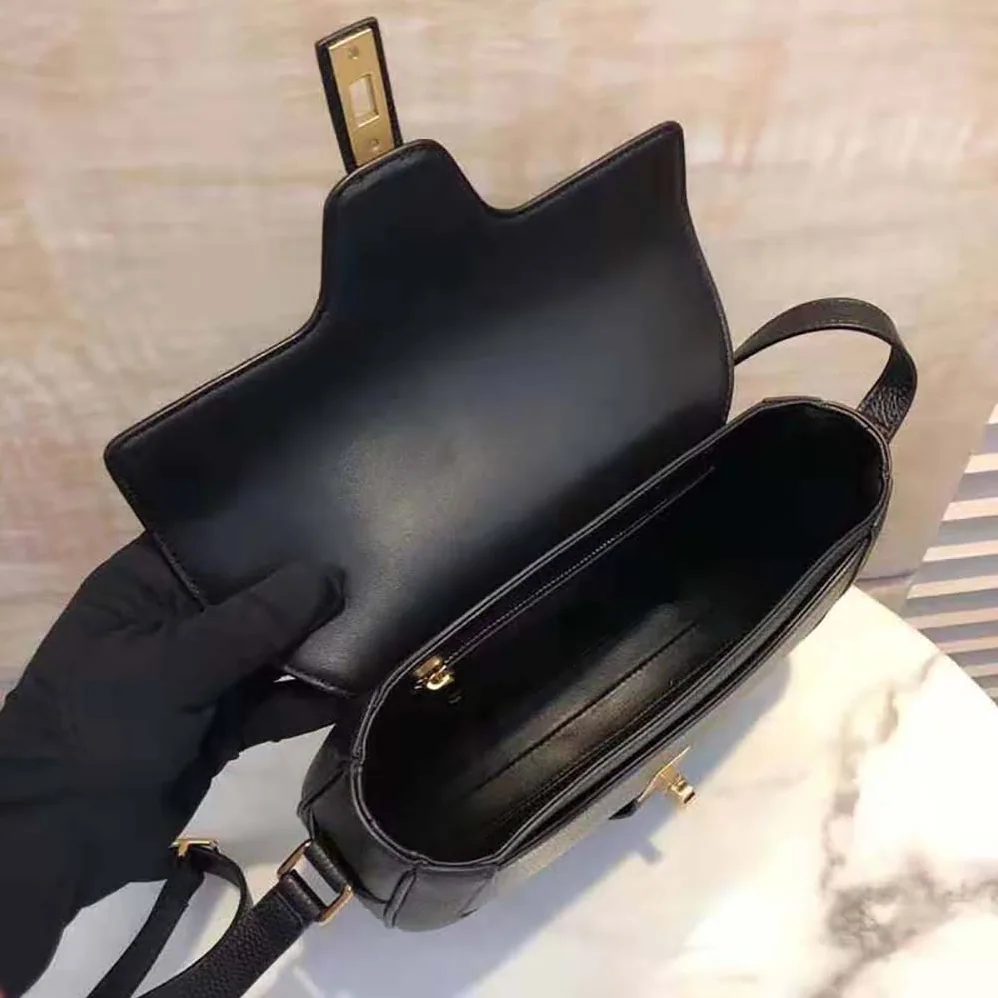Celine Besace 16 in Grained Calfskin for Women in Black Celine Besace 16 in Grained Calfskin for Women in Black