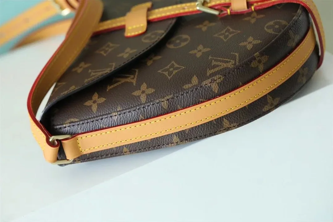 Louis Vuitton Chantilly MM Shoulder Bag Monogram Brown LV / Louis Vuitton Chantilly MM Shoulder Bag Monogram Brown LV /