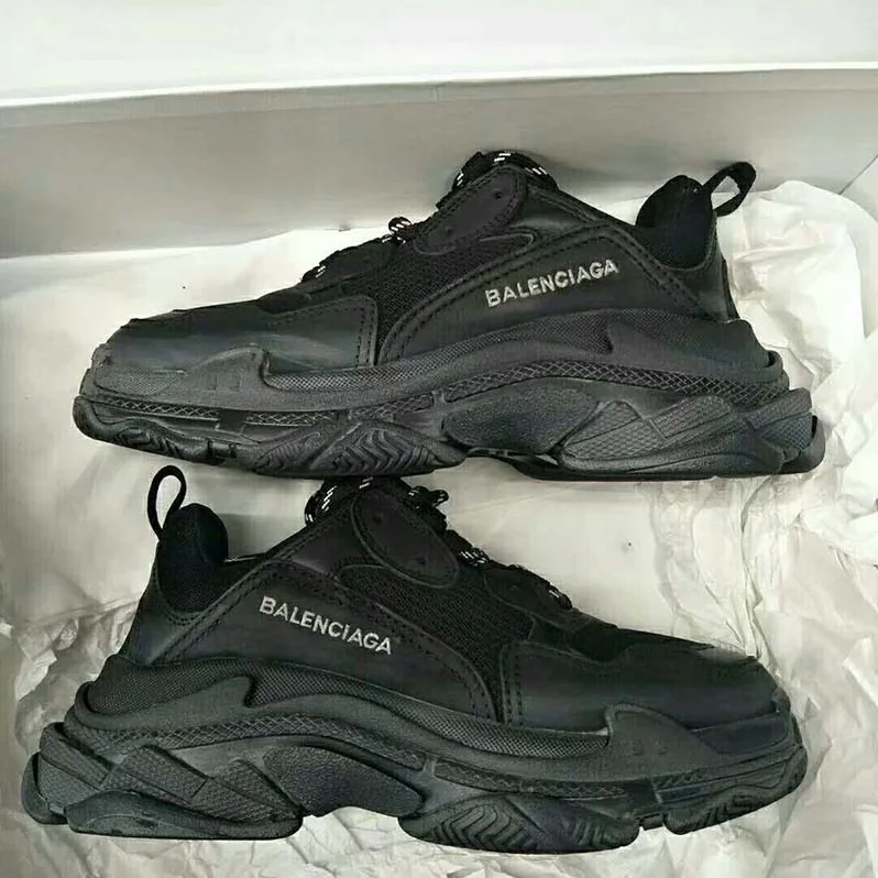 Balenciaga Triple S Trainers Oversized Multimaterial Sneakers Quilted Effect for Unisex in Black