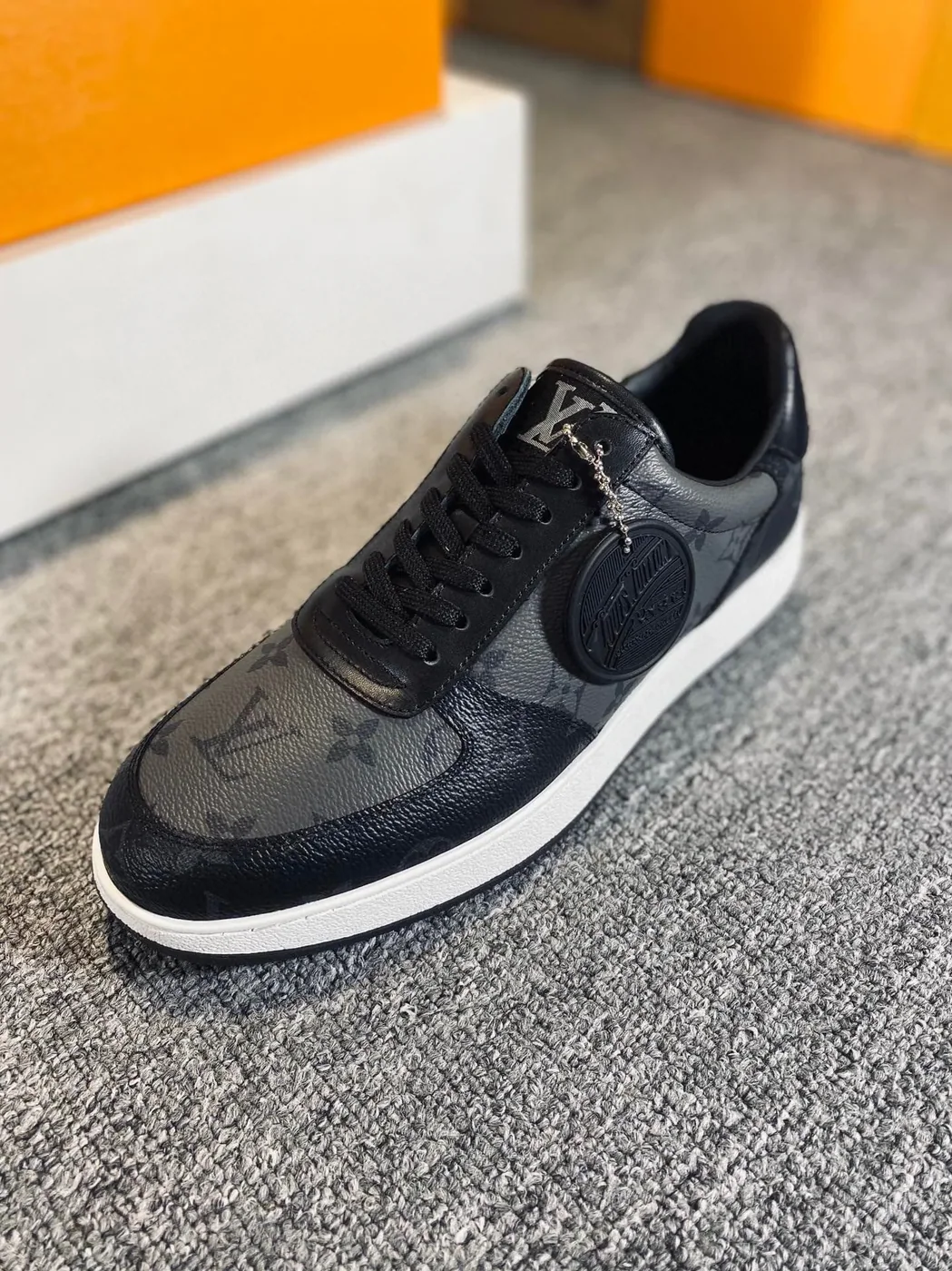 Louis Vuitton Rivoli Sneaker Black LV 1A8EB5