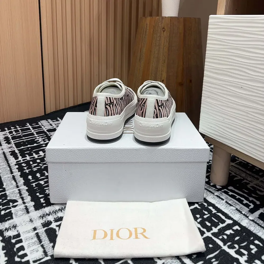 Dior Walk'n'Dior Platform Sneaker Embroidered Cotton for Women in Pink
