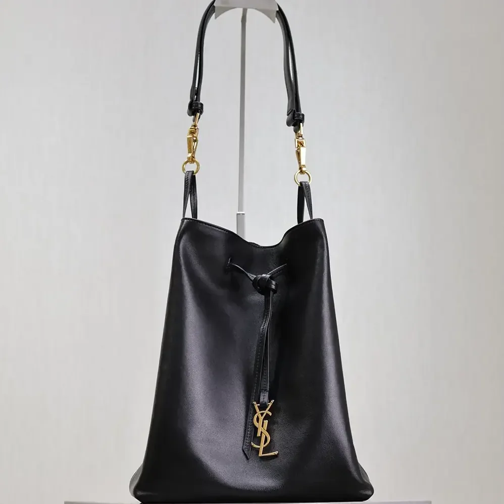 Saint Laurent YSL Paris Vii Pochon in Lambskin for Women Saint Laurent YSL Paris Vii Pochon in Lambskin for Women