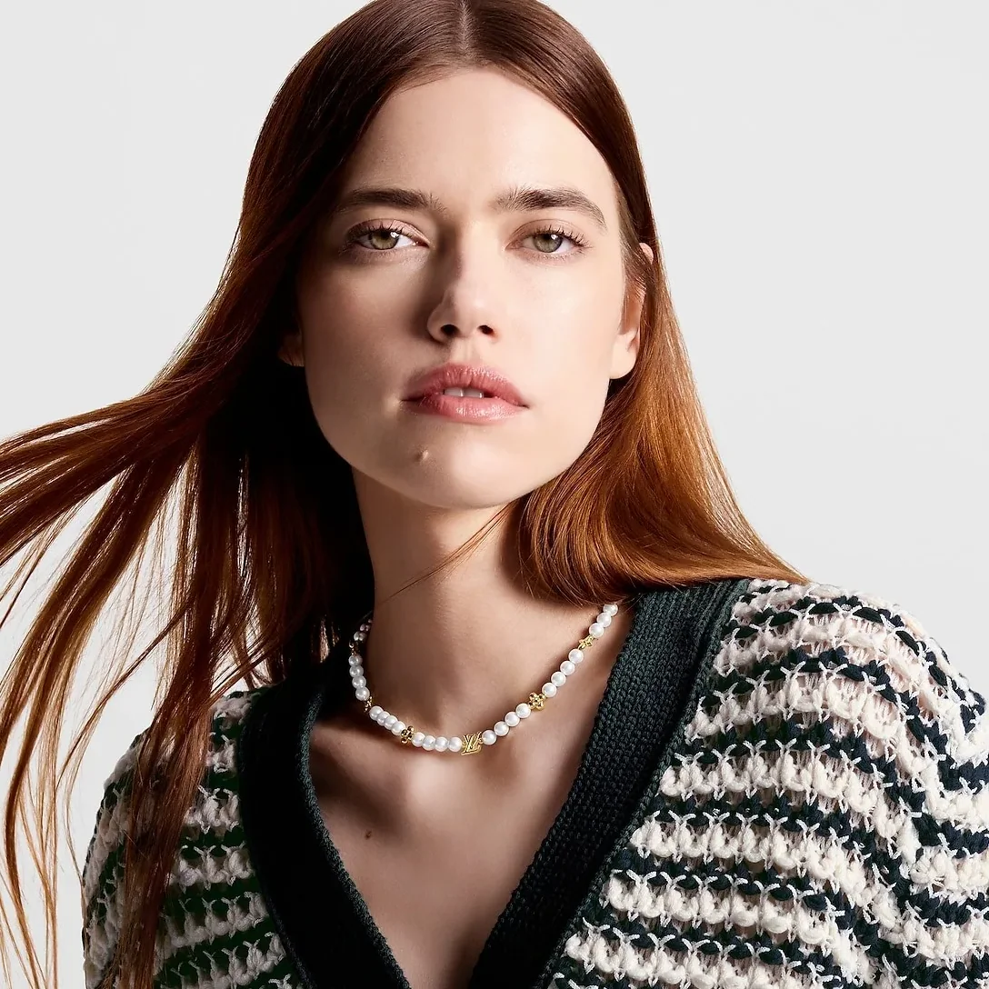 Louis Vuitton My Pearl Necklace Gold in Toned