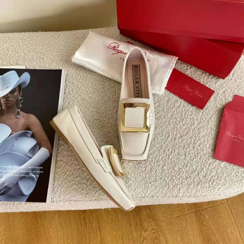 Roger Vivier Viv' Driver Metal Buckle Loafers in Leather for Women in White Roger Vivier Viv' Driver Metal Buckle Loafers in Leather for Women in White
