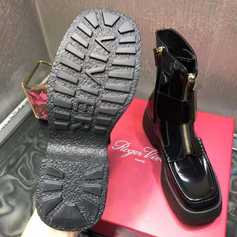 Roger Vivier Viv Rangers Platform Metal Buckle Boots in Leather for Women