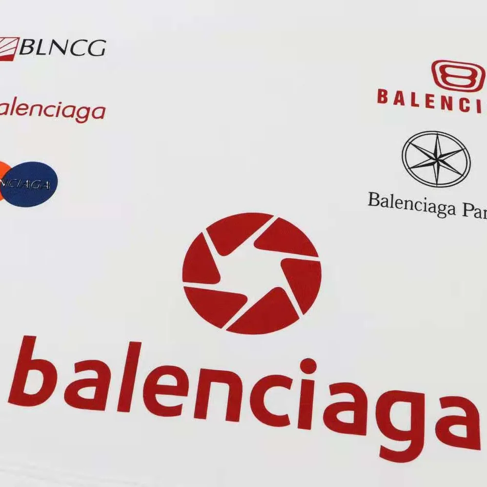 Balenciaga Top League Hoodie Oversized in White for Women Balenciaga Top League Hoodie Oversized in White for Women