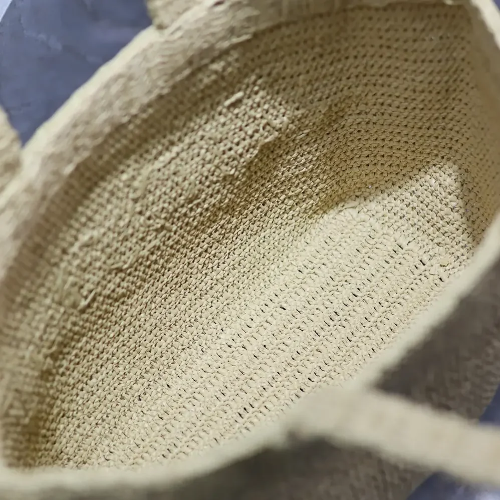 Saint Laurent YSL Saint Laurent Tote in Raffia for Unisex