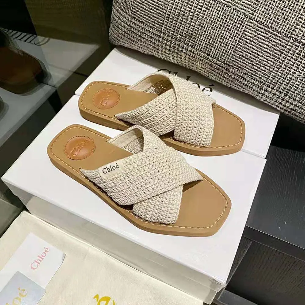 Chloe Woody Flat Mule for Women in Beige Chloe Woody Flat Mule for Women in Beige