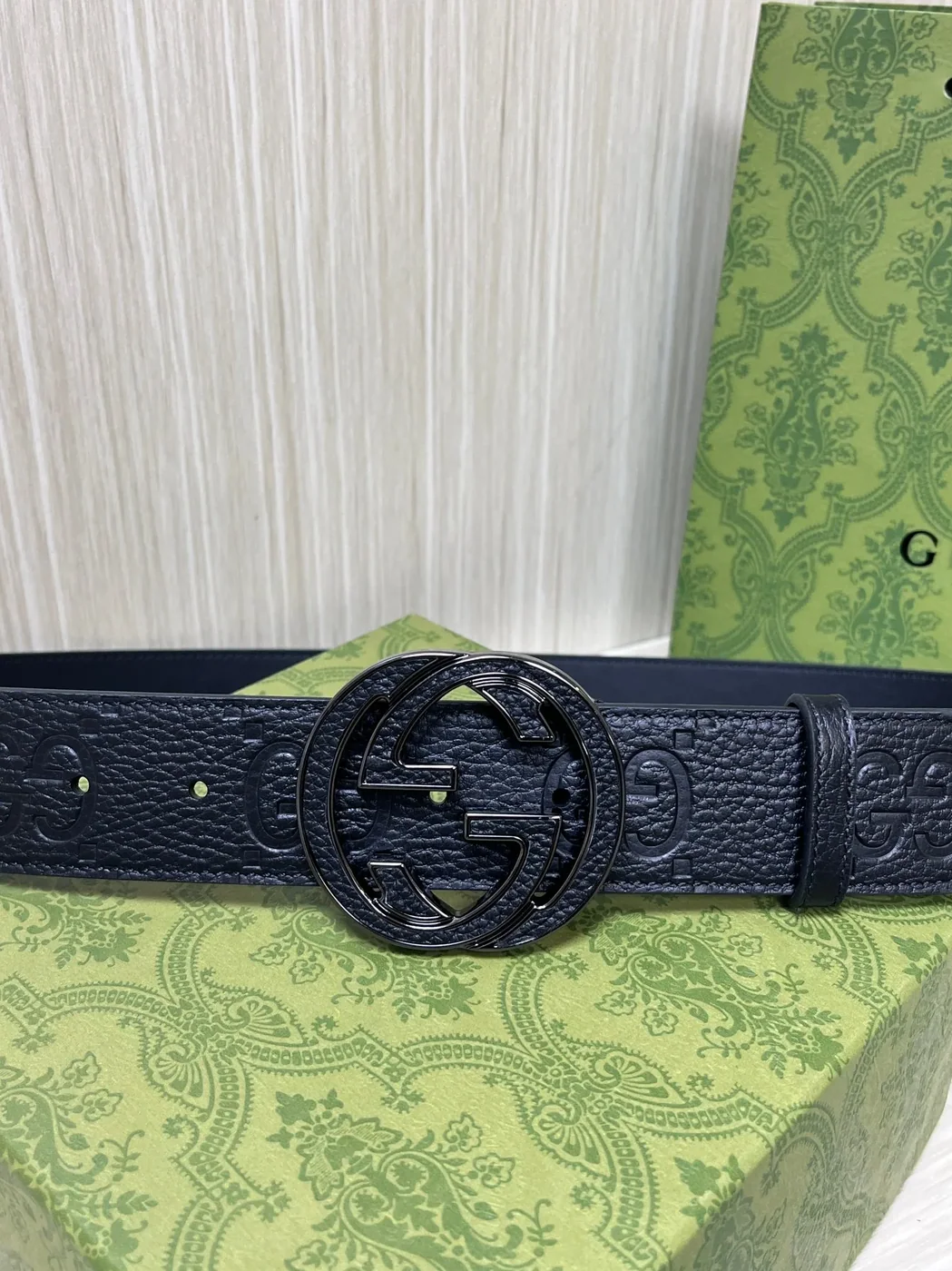 Gucci GG Marmont Circle Buckle Belt Black Leather With Black Trim