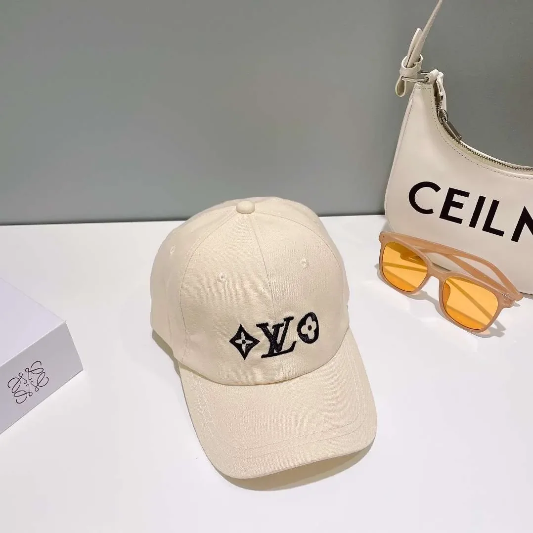 Louis Vuitton Baseball Cap Cream Louis Vuitton Baseball Cap Cream