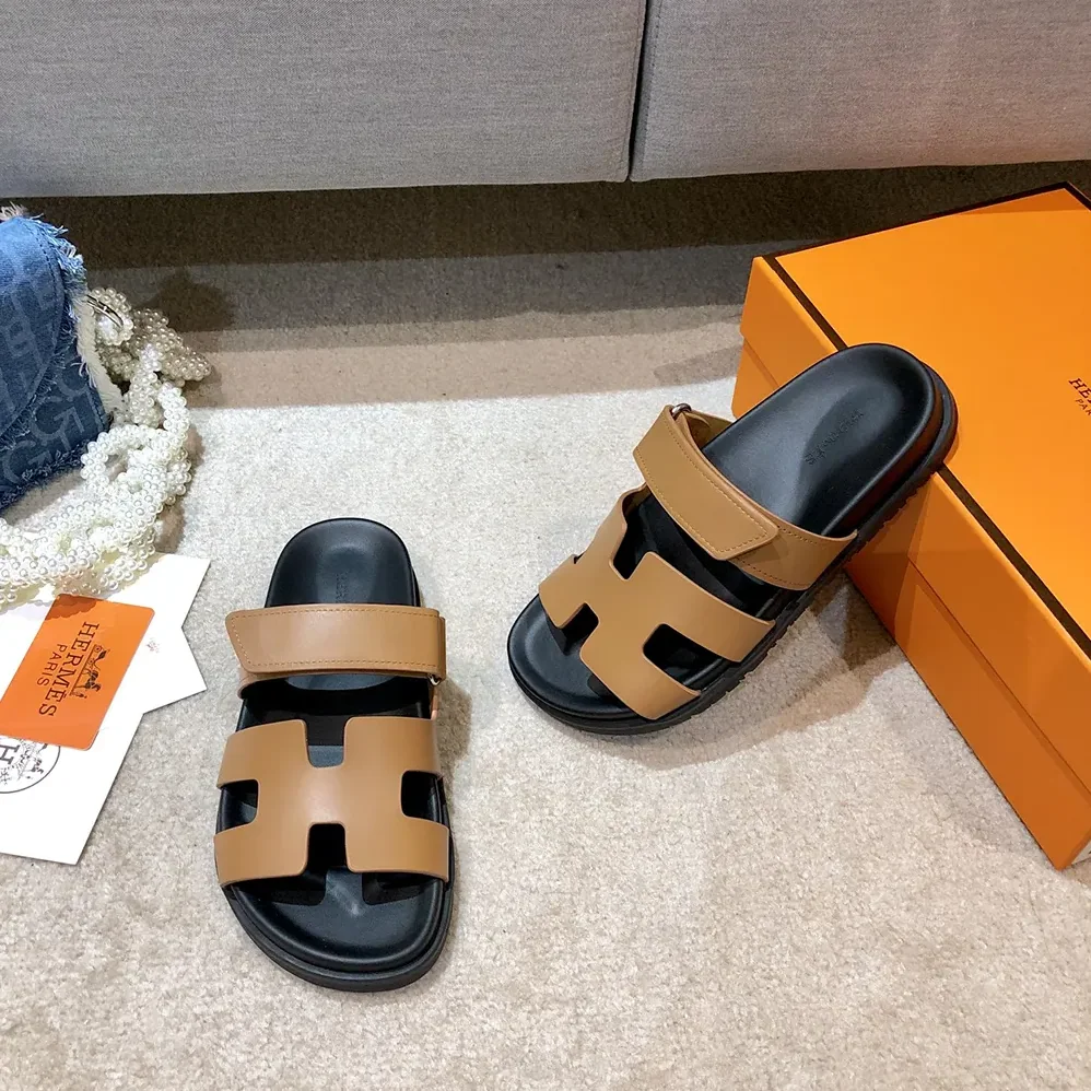 Hermes Chypre Sandal-Brown H222299ZvA3360 for Unisex