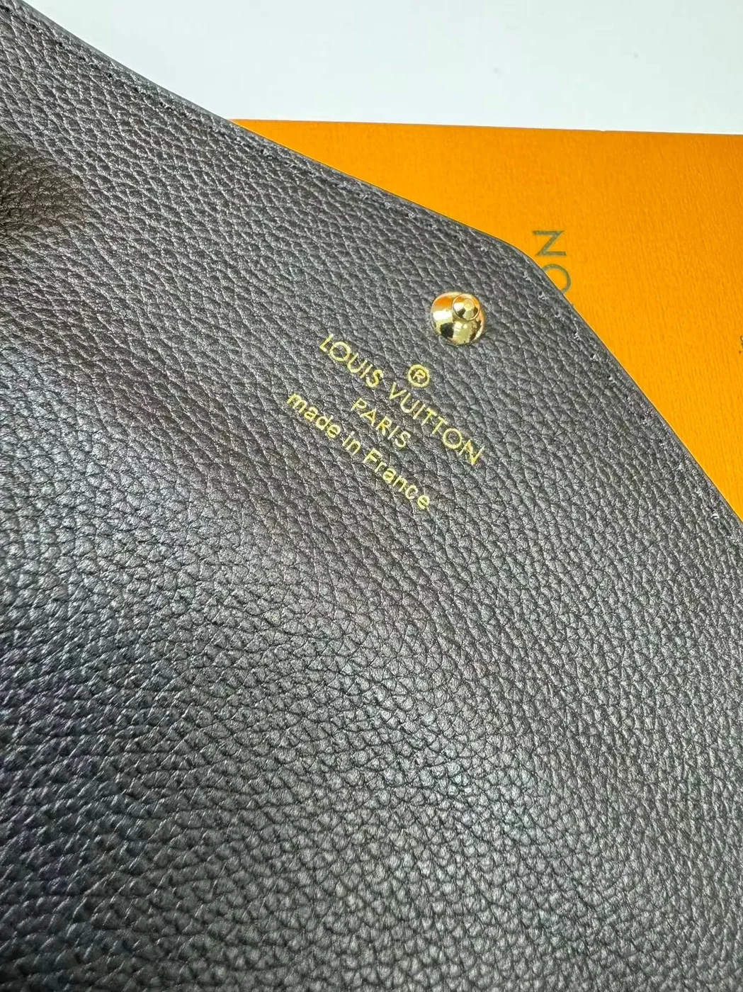 Louis Vuitton Sarah Wallet Black And Beige /