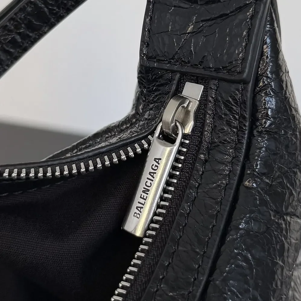 Balenciaga Pamela Shoulder Bag Medium in Black Arena lambskin for Women