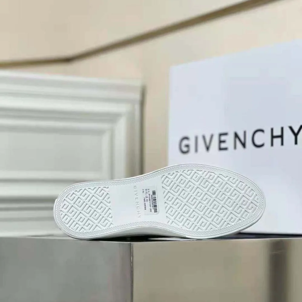 Givenchy High Sneakers City in 4G Jacquard for Unisex in Black