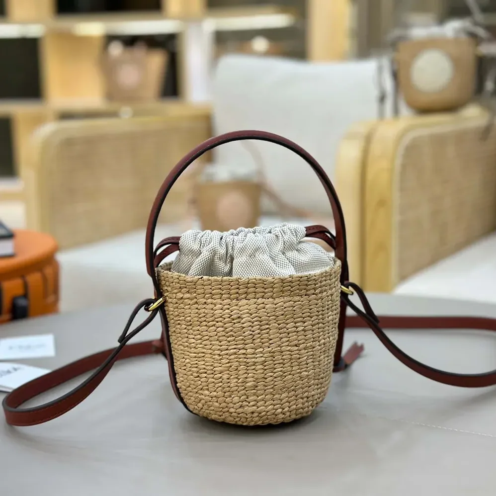 Chloe Mini Horse Medal Basket Bag in Natural Fibers for Women in Brown Chloe Mini Horse Medal Basket Bag in Natural Fibers for Women in Brown
