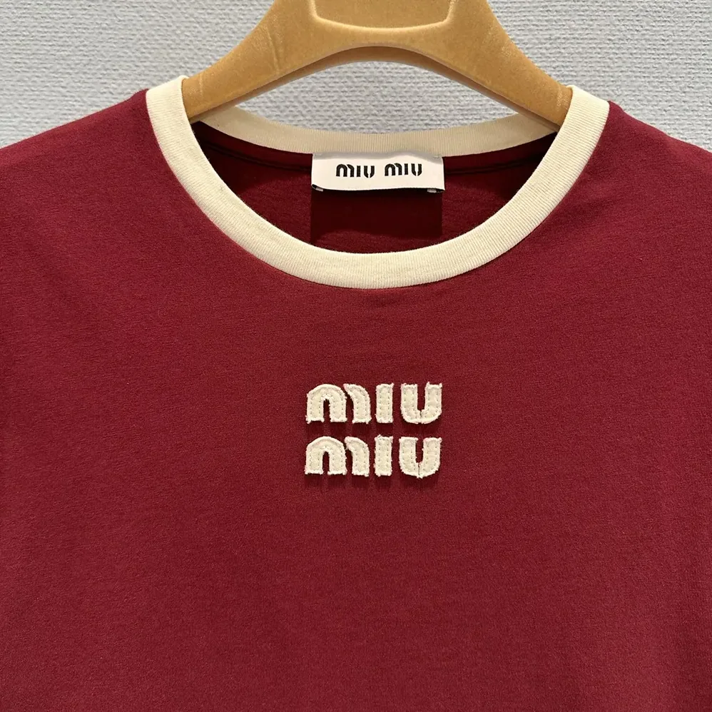 Miu Miu Wool and Cashmere Cardigan for Women in Red Miu Miu Wool and Cashmere Cardigan for Women in Red