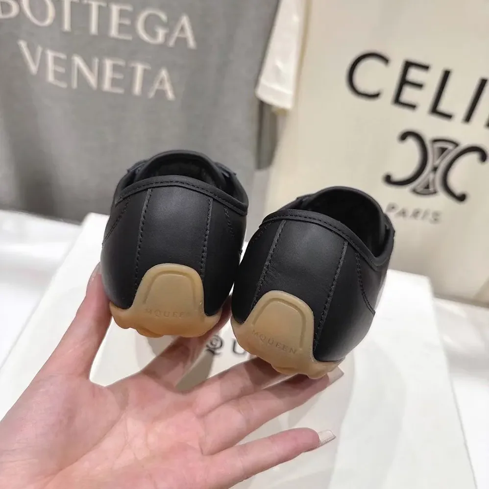 Alexander Mcqueen Boxe Sneaker in Black for Unisex Alexander Mcqueen Boxe Sneaker in Black for Unisex