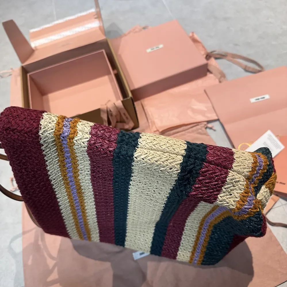 Miu Miu Raffia-effect Woven Tote Bag for Women in Bordeaux