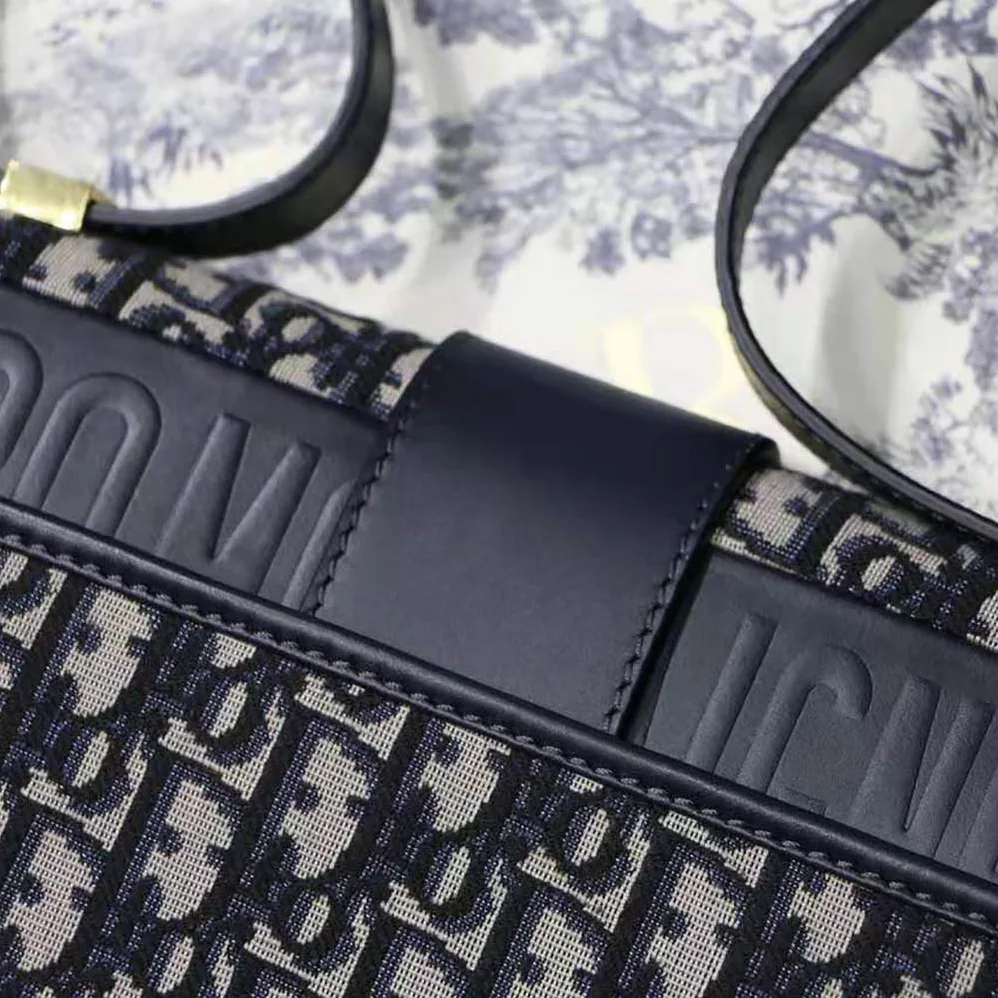 Dior 30 Montaigne Bag Blue Dior Oblique Jacquard for Women