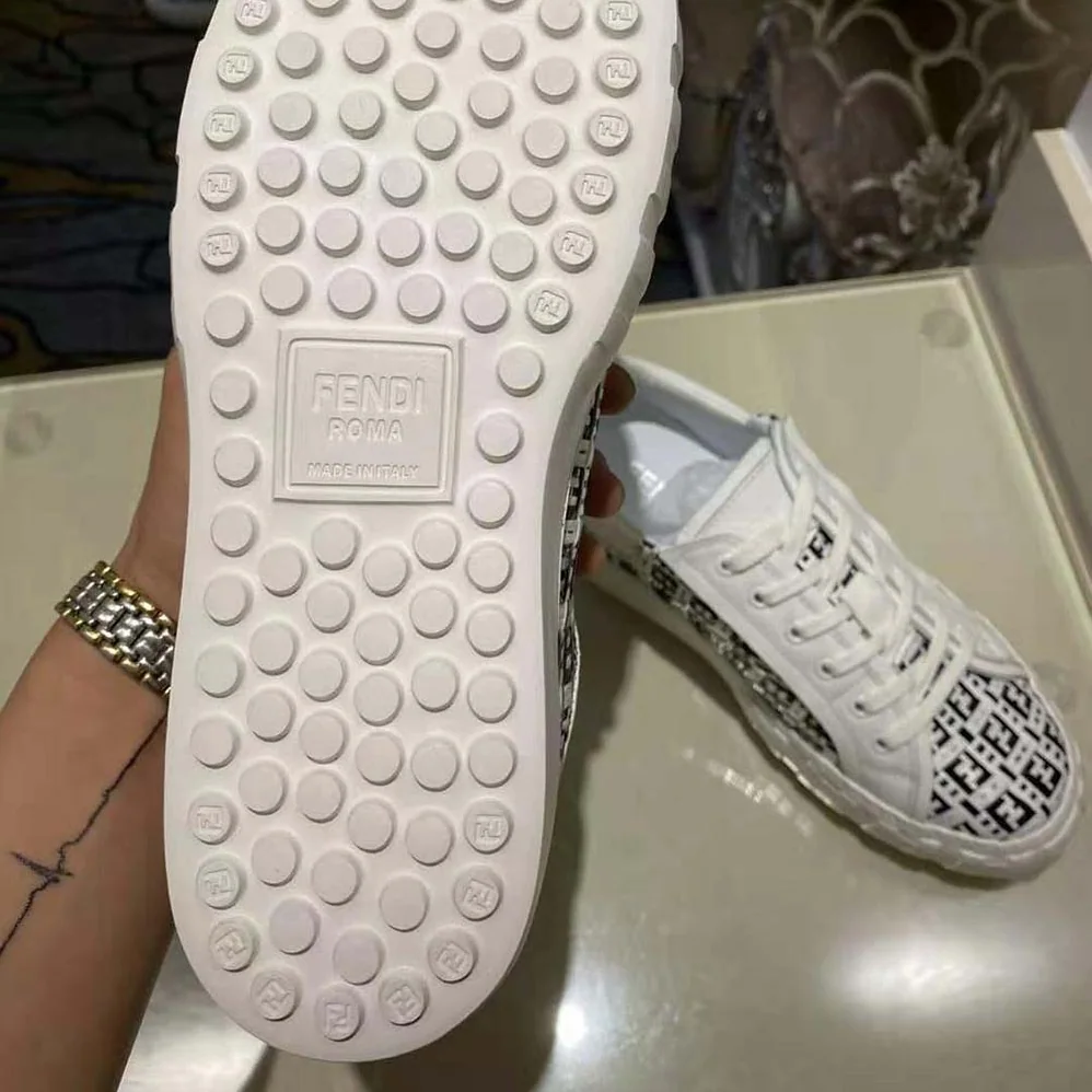 Fendi Sneakers Brown Fabric Low-Tops for Women in White