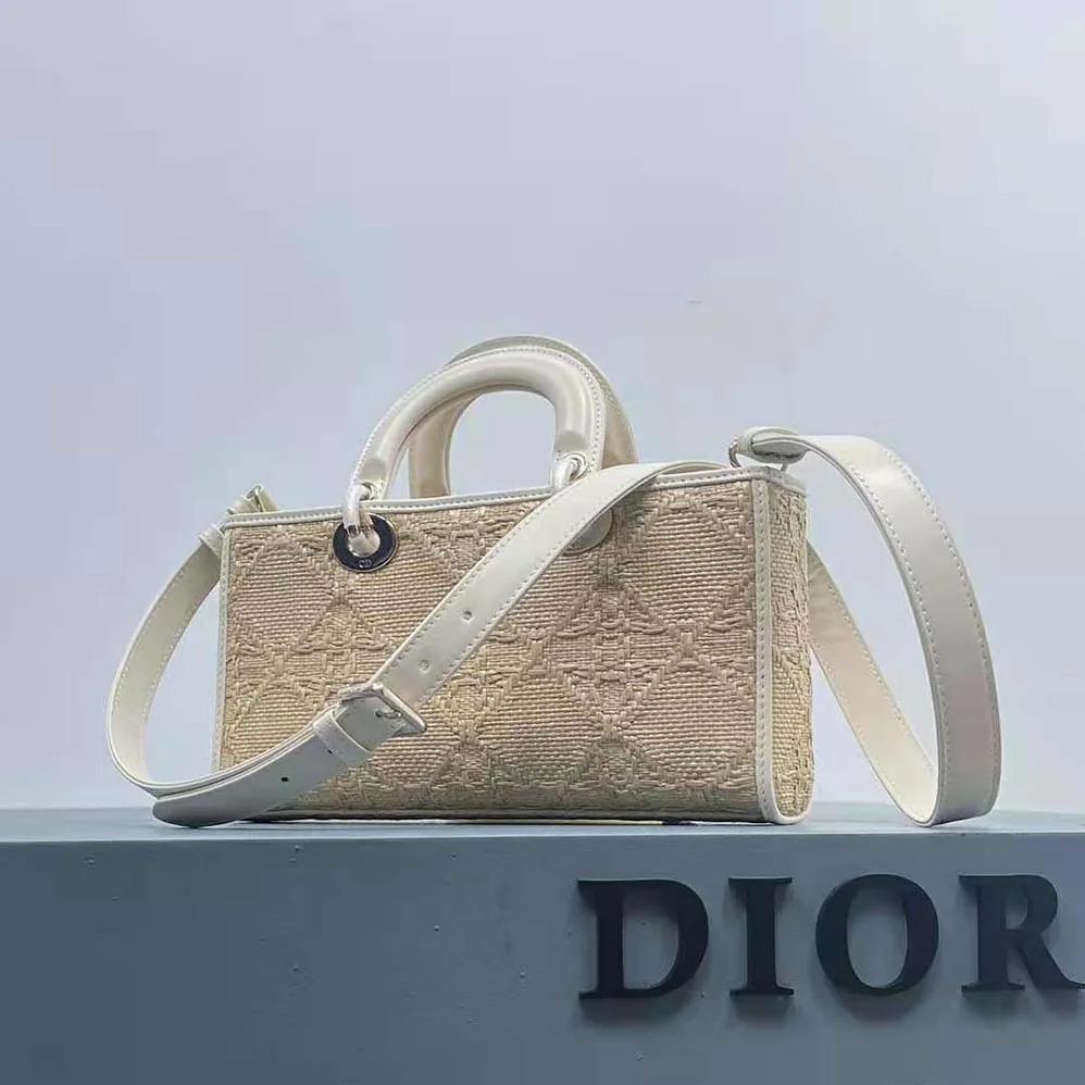Dior Small Lady D-joy Bag Natural Macrocannage Raffia for Women
