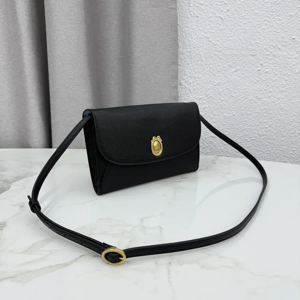 Dior Médaillon Envelope Pouch with Strap Black and Myosotis Blue Grained Calfskin for Women Dior Médaillon Envelope Pouch with Strap Black and Myosotis Blue Grained Calfskin for Women