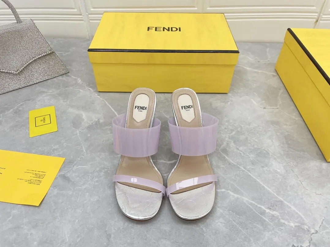 Fendi First Violet Transparent High in Heeled Sandals Fendi First Violet Transparent High in Heeled Sandals