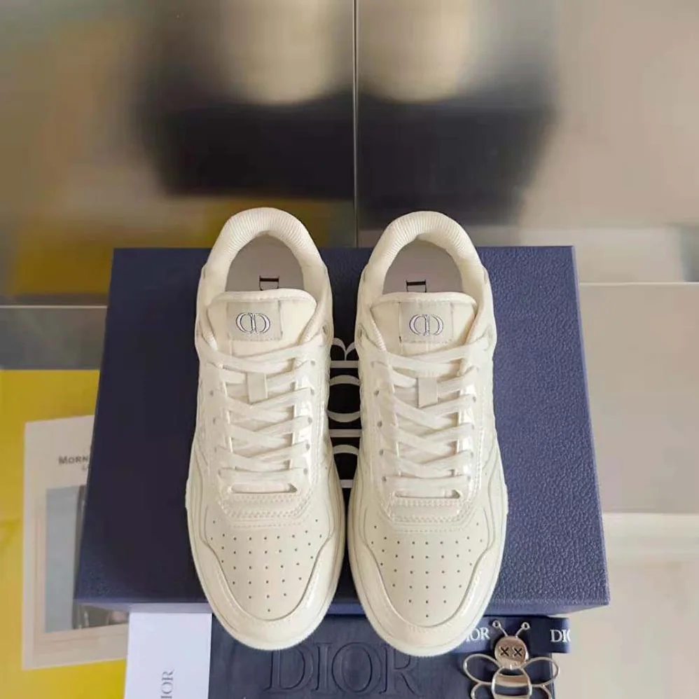 Dior B27 Low-top Sneaker Cream Patent Calfskin and Dior Oblique Gravity Leather for Men