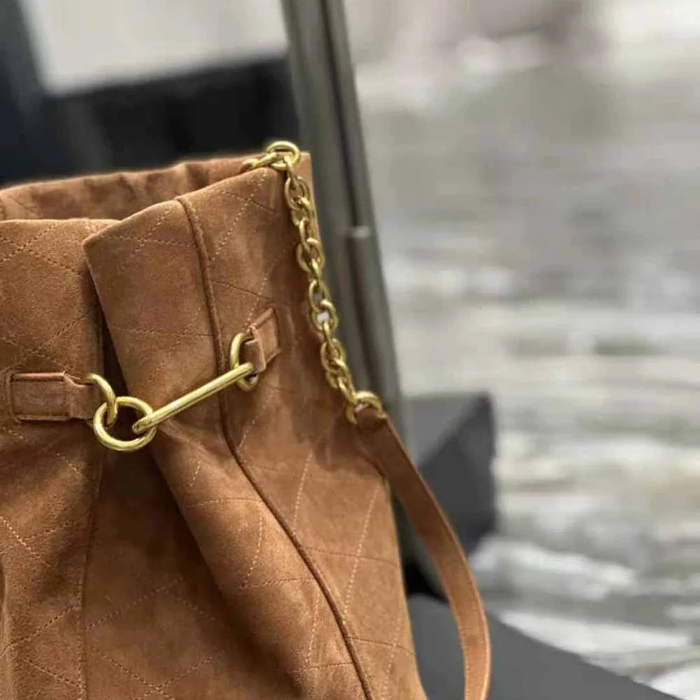 Saint Laurent YSL Le Maillon Bucket Bag in Suede for Women Saint Laurent YSL Le Maillon Bucket Bag in Suede for Women