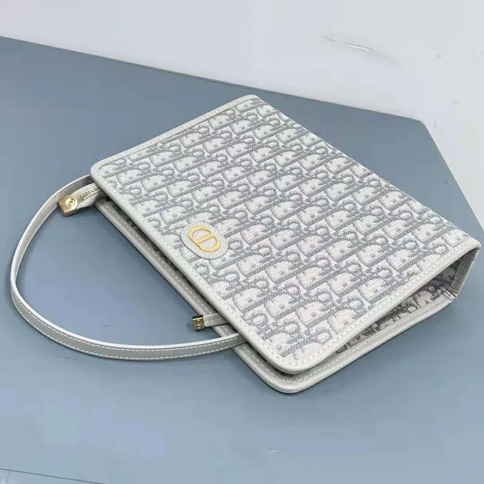 Dior Medium 30 Montaigne Pouch Gray Dior Oblique Jacquard for Women Dior Medium 30 Montaigne Pouch Gray Dior Oblique Jacquard for Women