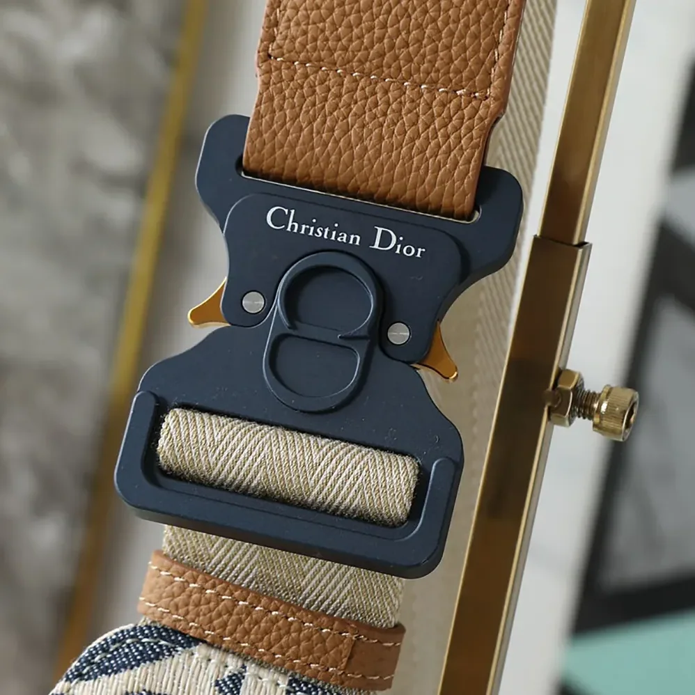 Dior Saddle Bag Blue and Beige Raffia for Men in Effect Dior Oblique Denim