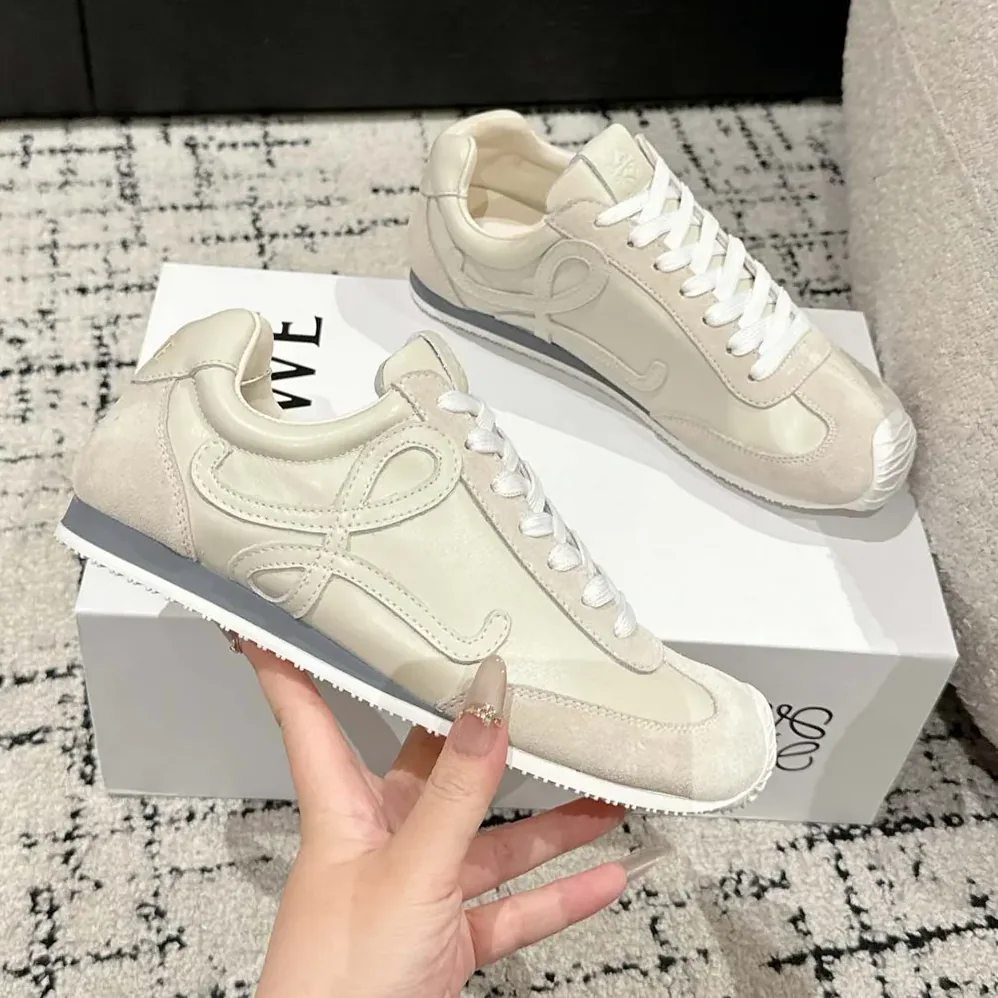Loewe Ballet Runner 2.0 in Soft Calfskin for Unisex in White Loewe Ballet Runner 2.0 in Soft Calfskin for Unisex in White