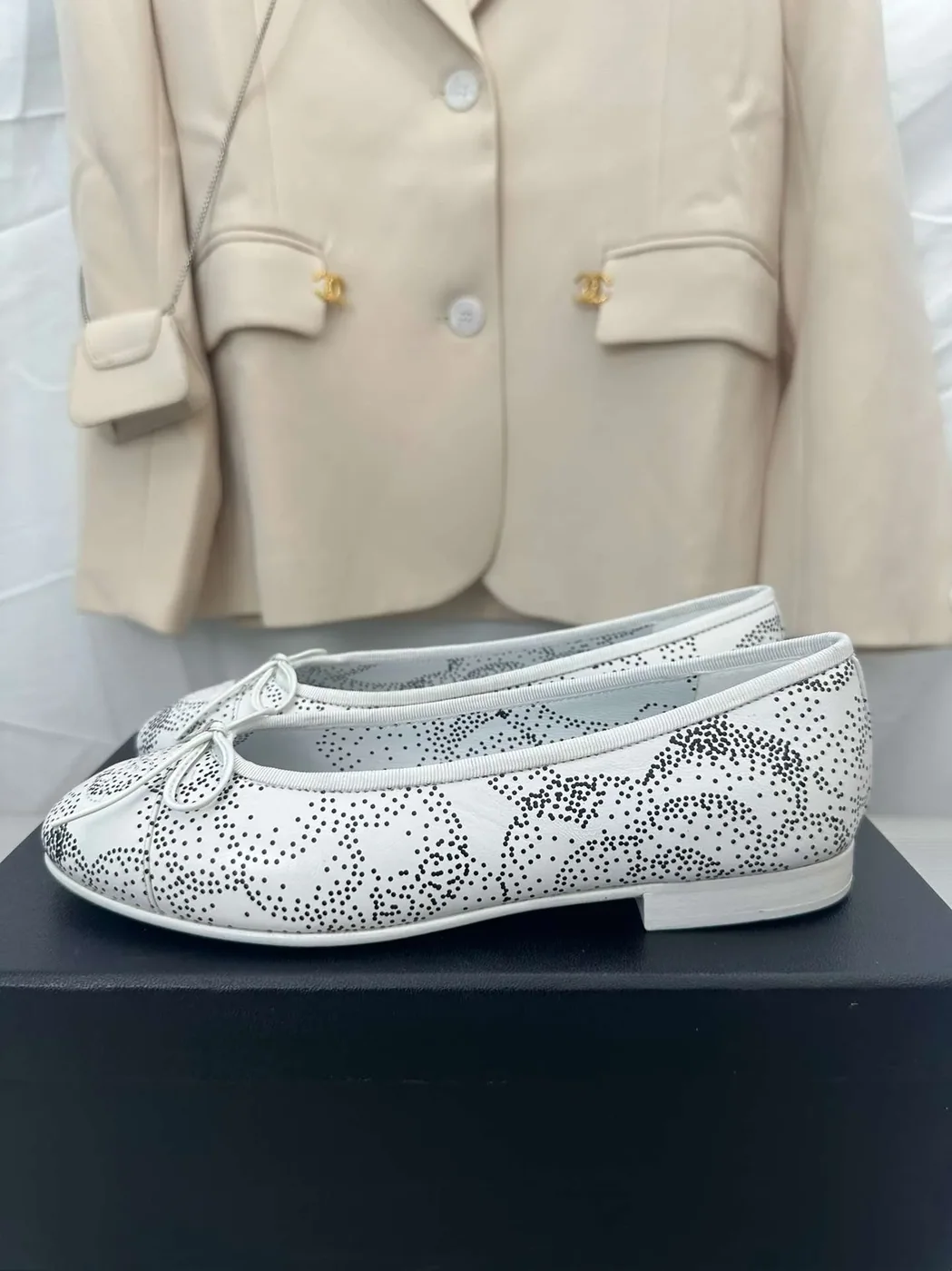 Chanel Cambon Ballet Flats White