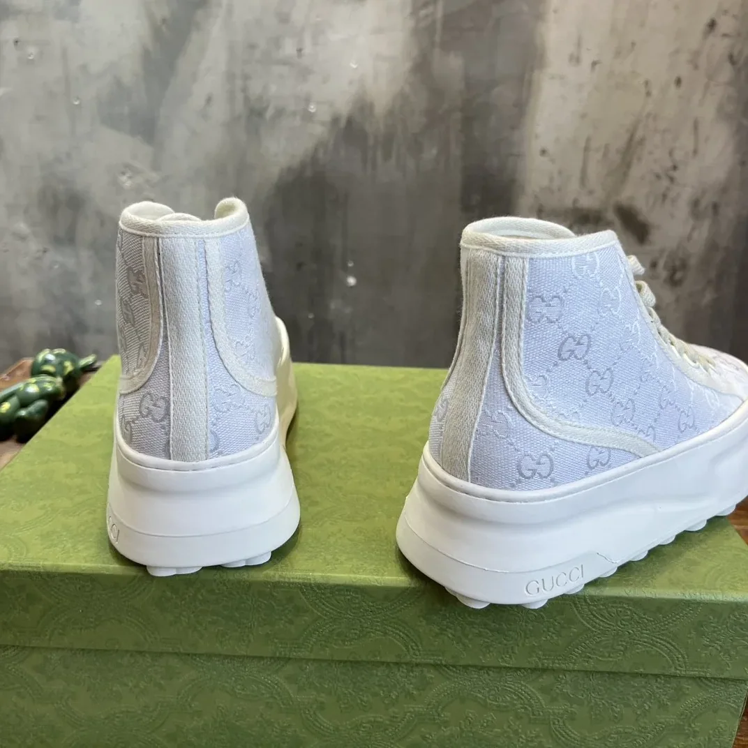 Gucci Chunky Sneaker Light Blue Gucci Chunky Sneaker Light Blue