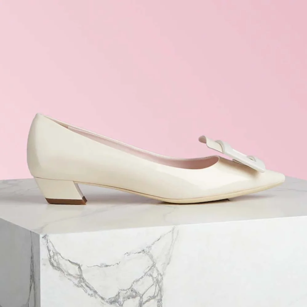 Roger Vivier Gommettine Ballerinas for Women in White Roger Vivier Gommettine Ballerinas for Women in White