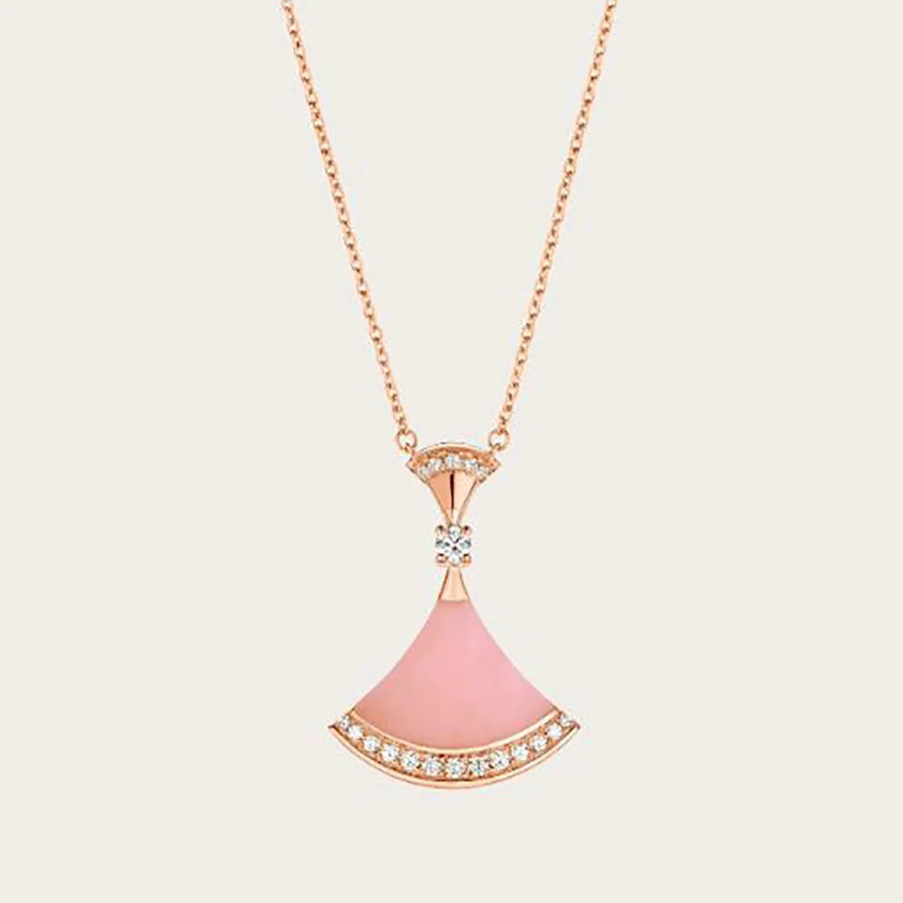 Bvlgari Divas Dream Necklace in 18 KT Rose Gold for Women Bvlgari Divas Dream Necklace in 18 KT Rose Gold for Women