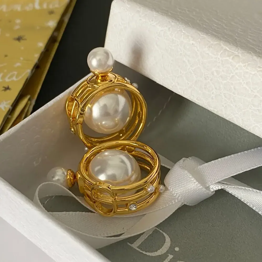 Dior Tribales Earrings Gold for Women in Finish Metal Dior Tribales Earrings Gold for Women in Finish Metal
