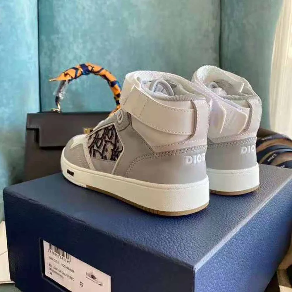 Dior B27 High-Top Sneaker Smooth Calfskin with Dior Oblique Jacquard for Men in Silver Dior B27 High-Top Sneaker Smooth Calfskin with Dior Oblique Jacquard for Men in Silver